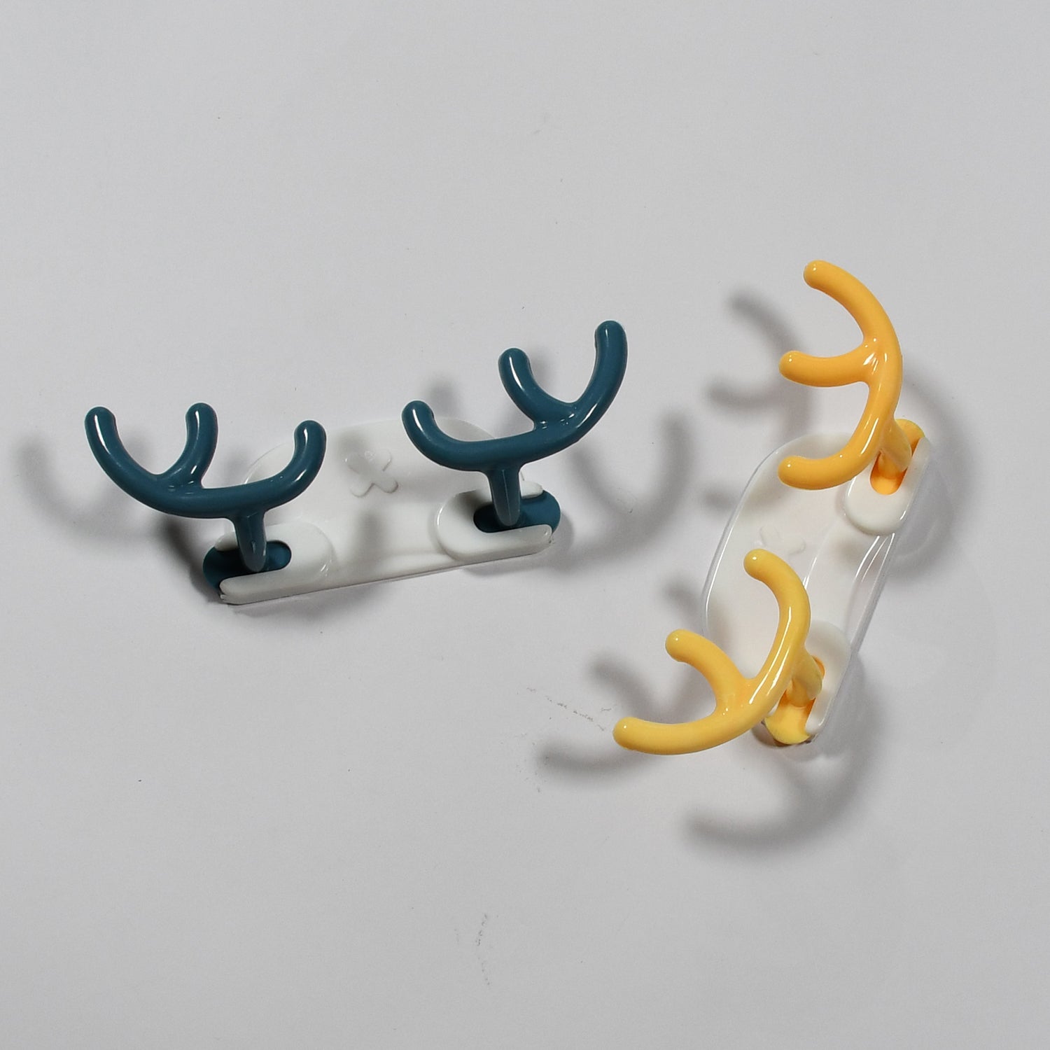 4725 Plastic Wall Hanger Hook Wall Adhesive Hook Premium Quality Wall Hook (Pack Of 4pc) DeoDap 4725 Plastic Wall Hanger Hook Wall Adhesive Hook Premium Quality Wall Hook (Pack Of 4pc) DeoDap